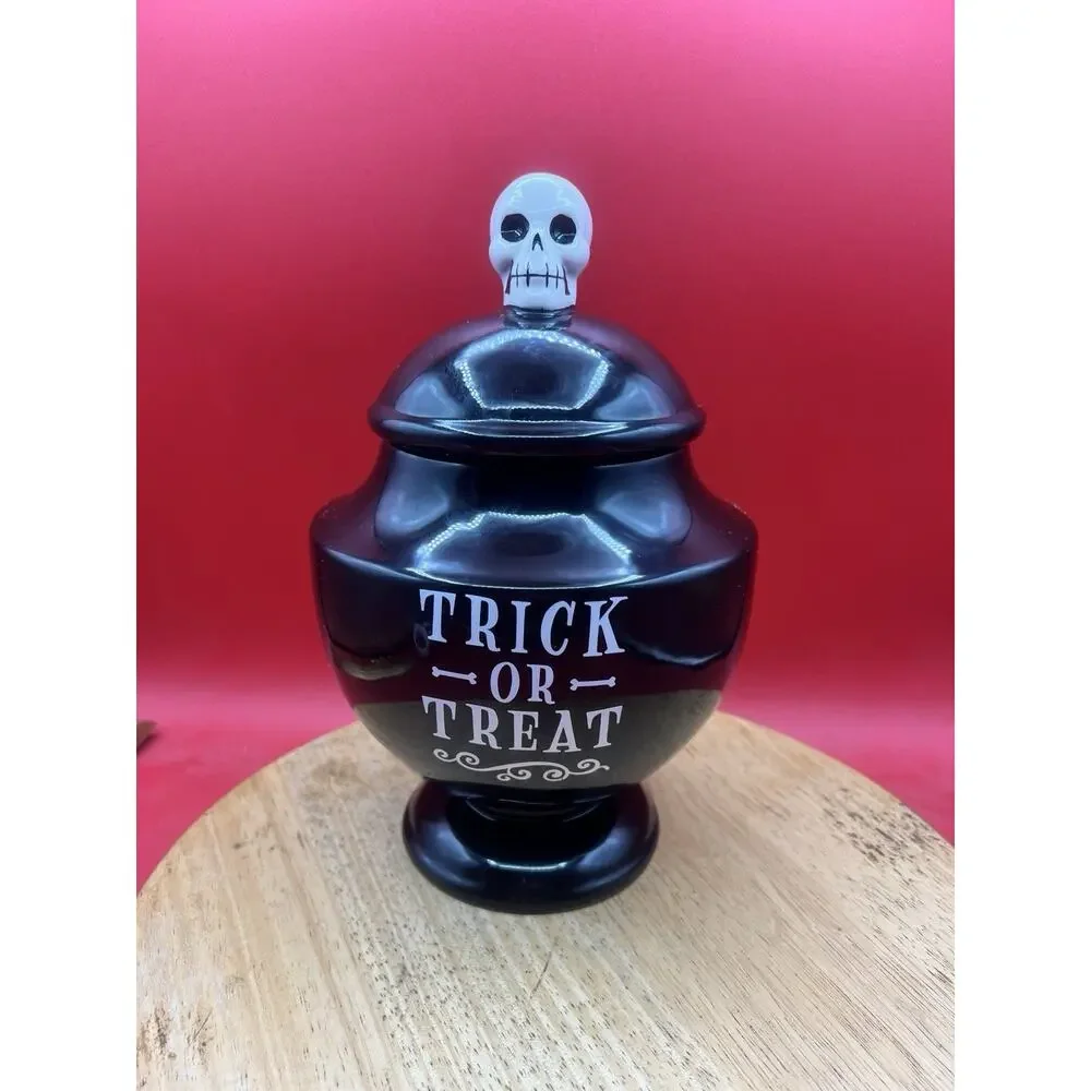 Hyde and Eek! Cookie Jar Urn - Skull Black Ceramic Trick Or Trick Halloween